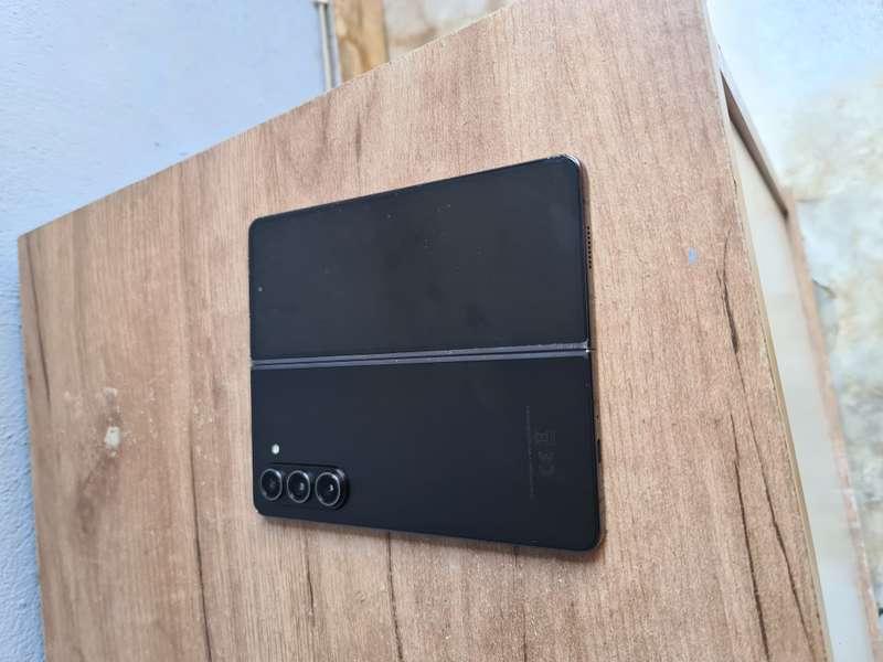 Samsung Galaxy Z Fold 5 512GB Pre owned