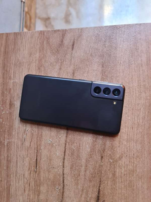 Samsung Galaxy S21 5G 256GB Pre-owned