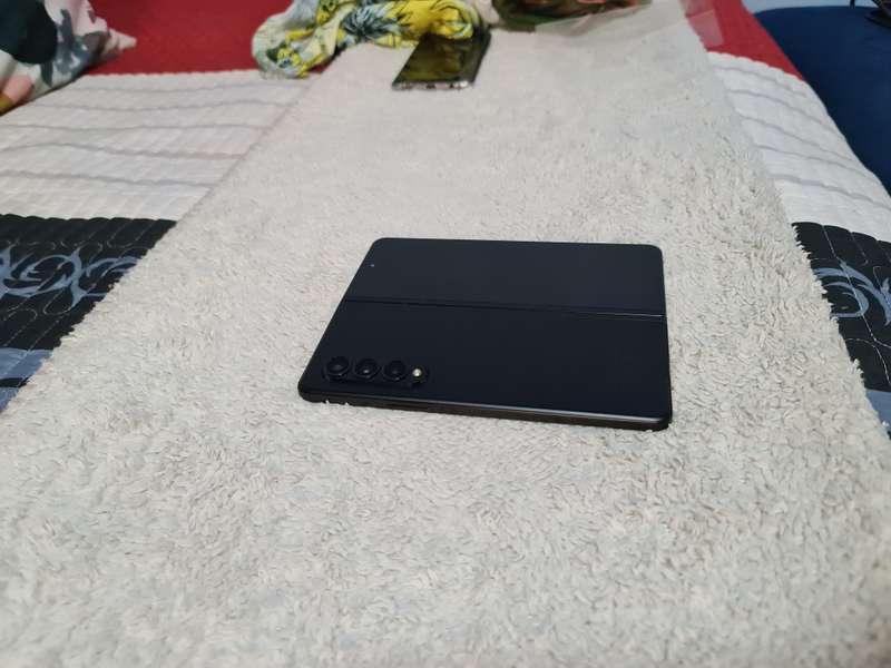 Samsung Galaxy Z Fold 3 5G 256GB Pre owned
