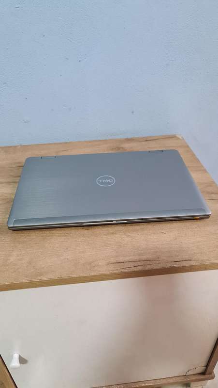 Dell Latitude 7430 (2 in 1) i7 1265U / 16 GB Ram / 512B SSD / 14 FHD Touch Display Pre-owned