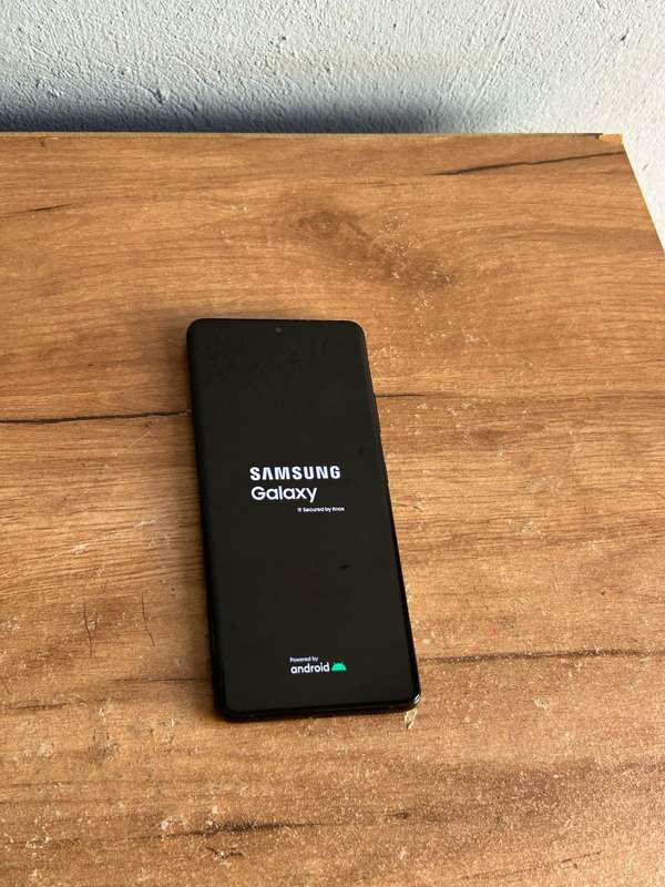Samsung Galaxy Z Fold 3 5G 256GB Pre owned