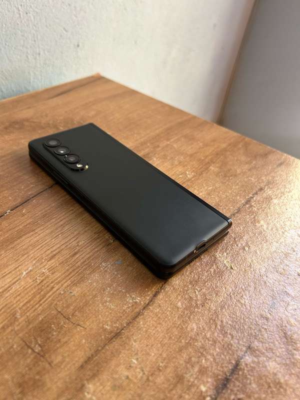 Samsung Galaxy Z Fold 3 5G 256GB Pre owned