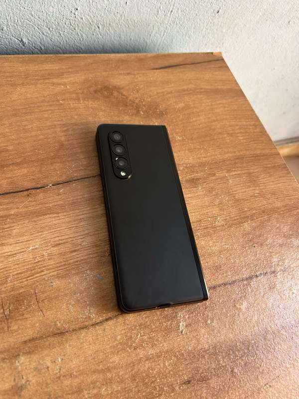 Samsung Galaxy Z Fold 3 5G 256GB Pre owned