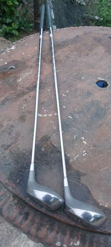 VINTAGE GOLF DRIVERS SET 1