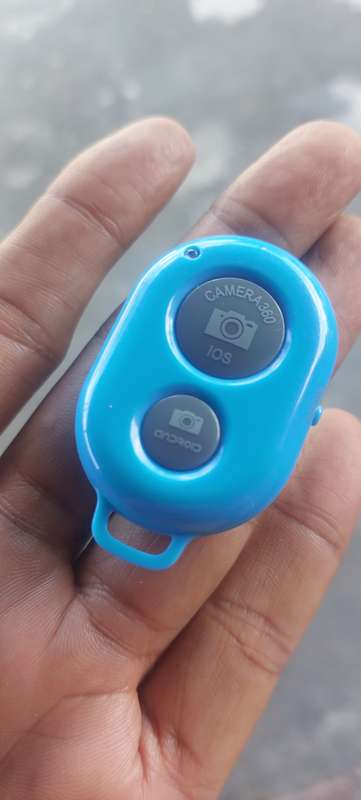 Bluetooth Camera Shutter Remote Control