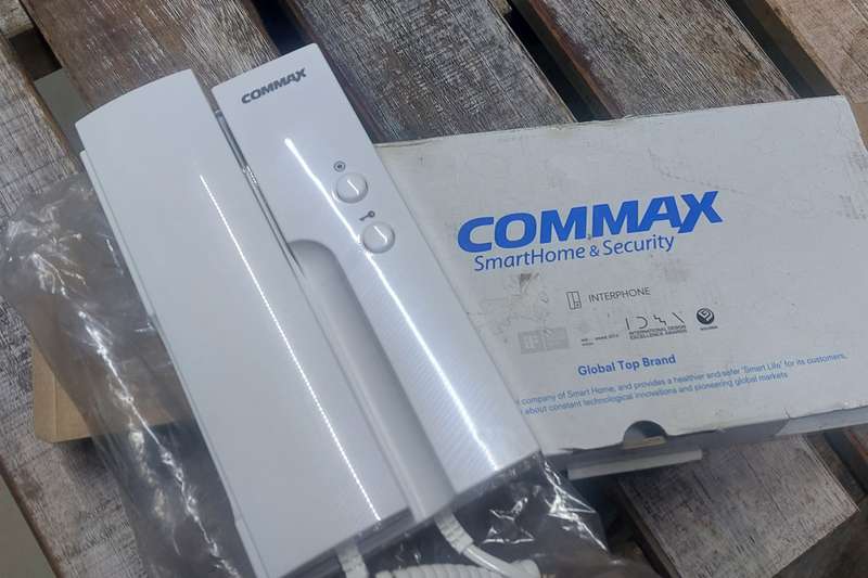 Commax headset