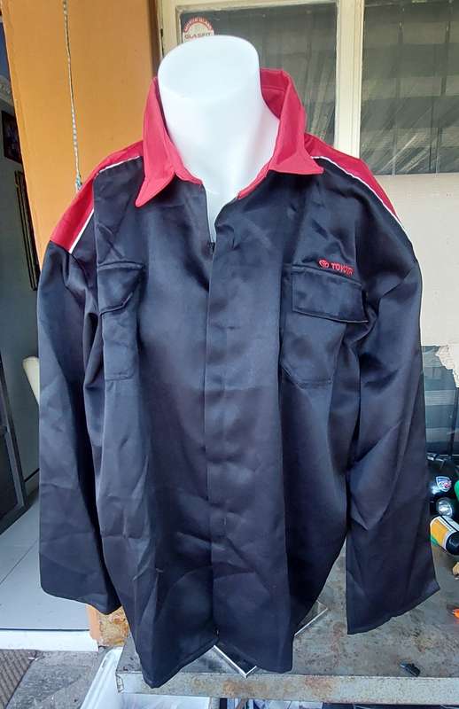 LAST FEW LEFT NEW XXL TOYOTA WORKSHOP JACKET