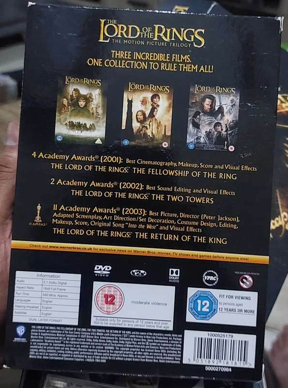 LORD OF THE RINGS BOX SET 6 DISC LIKE NEW