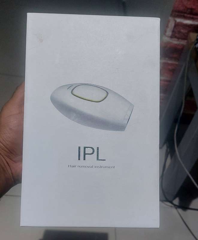 WILLOW INTENSE PULSED LIGHT HAIR REMOVAL DEVICE LIKE NEW