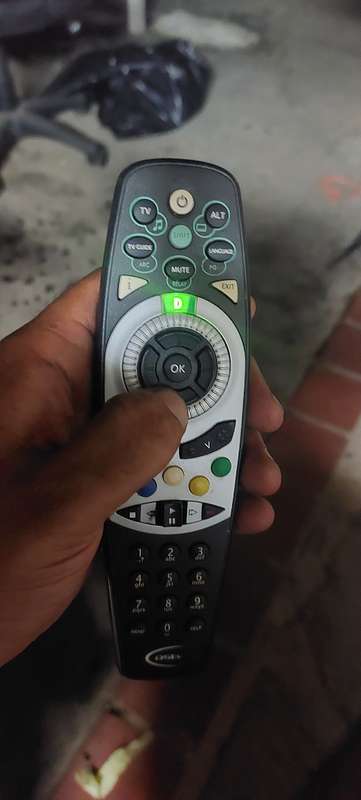 TESTED DSTV REMOTES X4 ALL WORKS BID FOR THE LOT 2 HAS BATTERY COVER AND 2 DOES NOT