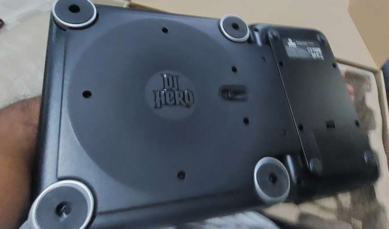 LIKE NEW IN BOX SONY DJ HERO TURNTABLE AND MIXER ONLY.