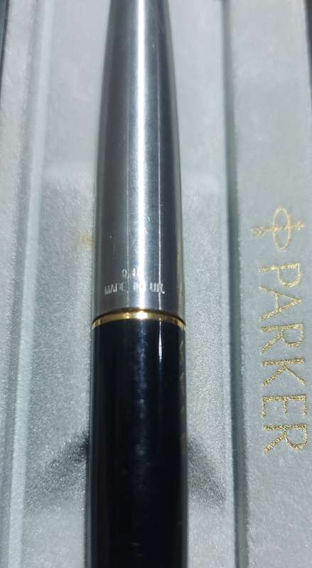 VINTAGE BOXED NEVER USED INJECTION PARKER FOUNTAIN PEN MADE IN THE U.K