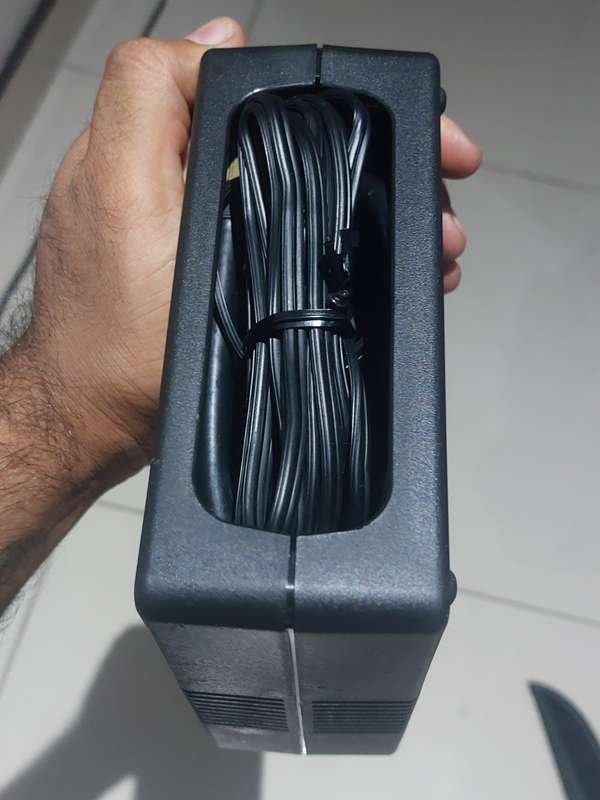 LAST 0NE 6 BAR TYRE AIR COMPRESSOR FOR CARS AND SUV