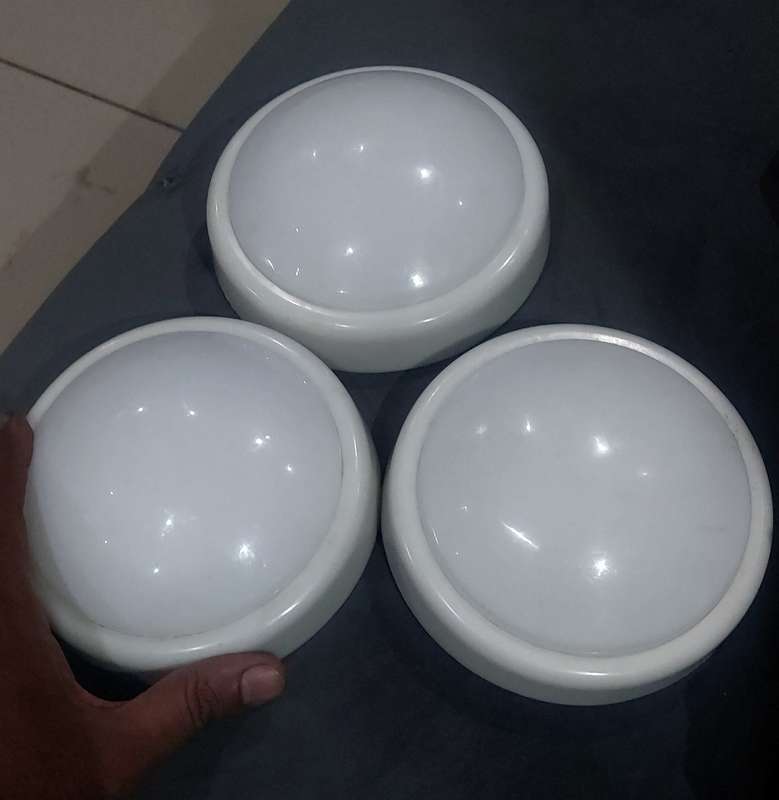 PUSH LIGHTS WORKS PERFECTLY BID PER LIGHT