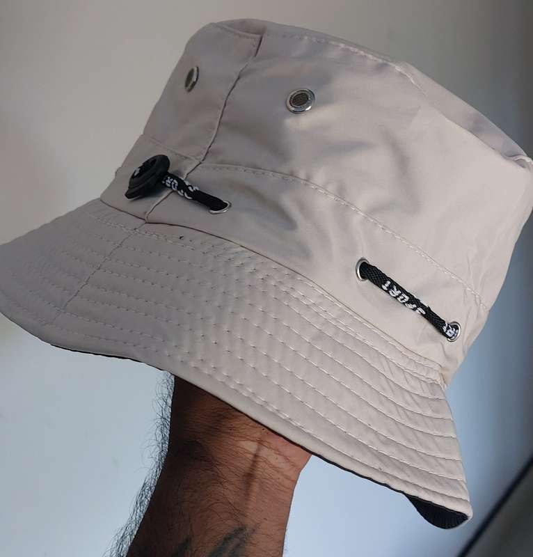 adjustable bucket hat