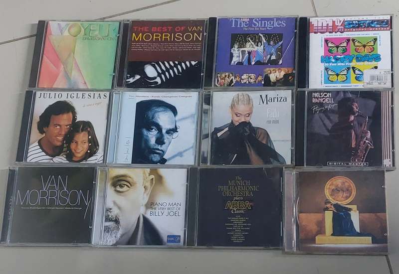 AWESOME MUSIC CD
