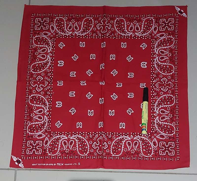 VINTAGE NEW 100% PURE COTTON BANDENA