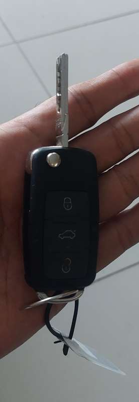 oem original vw key can be used for case