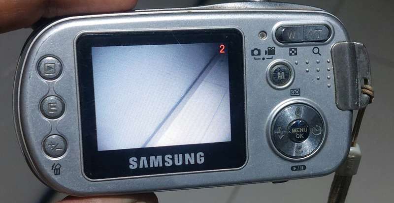 samsung digimax a40 camera works perfectly