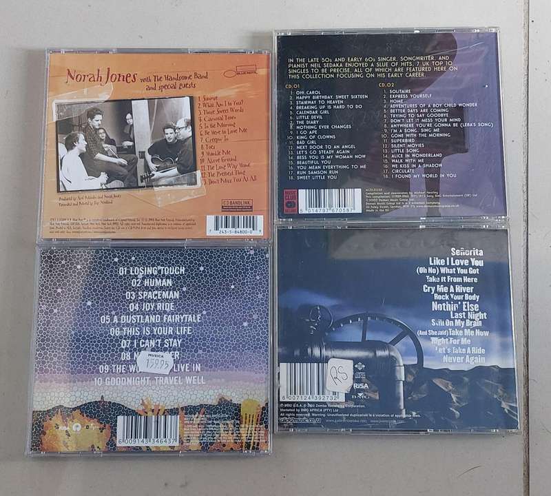 cds music bid for the lot