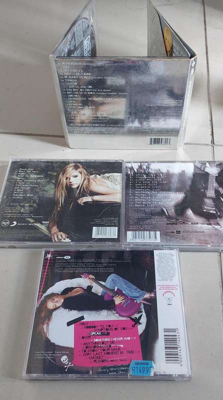 cds music bid for the lot