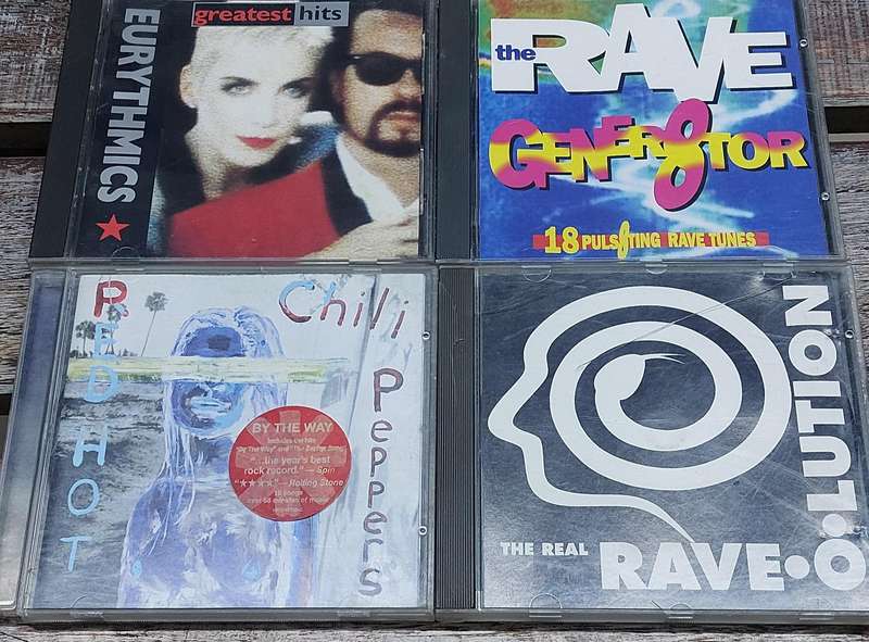 cds music bid for the lot