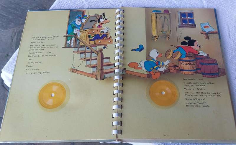 Rare 1977 fisher price talk to me book Walt Disney ghost chasers top condition