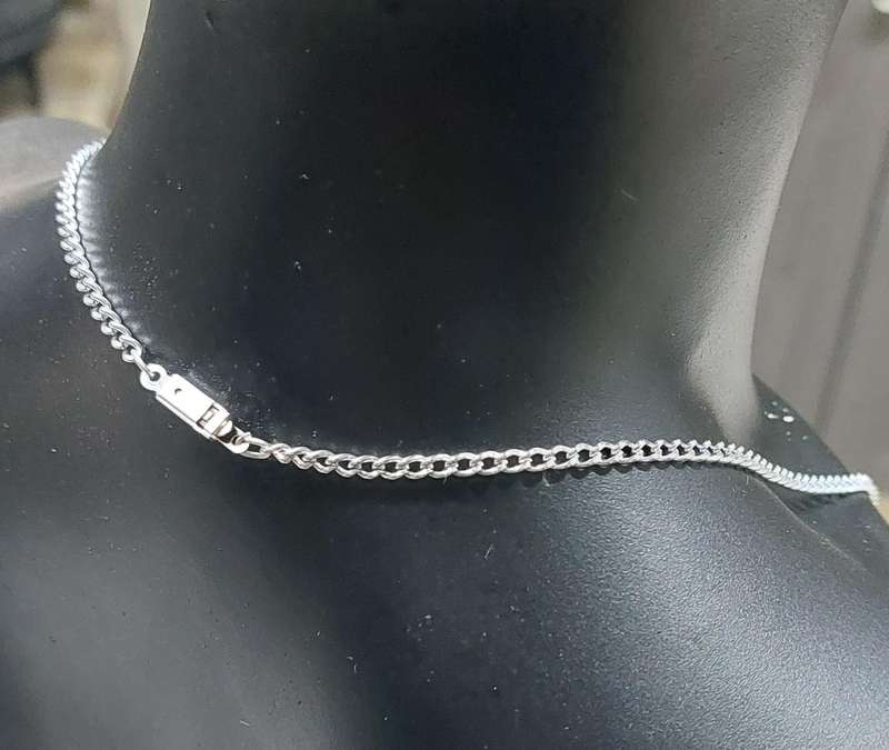 vintage neck chain absolutely stunning unsure of material nice weight.