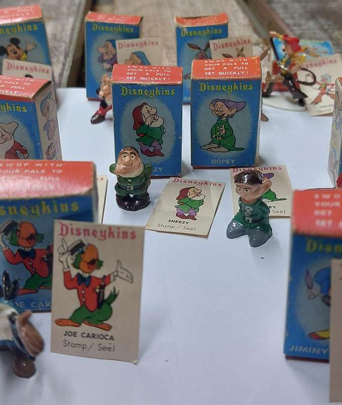 1960s complete set of 1 to 34 Marx Disneykins boxed with cards