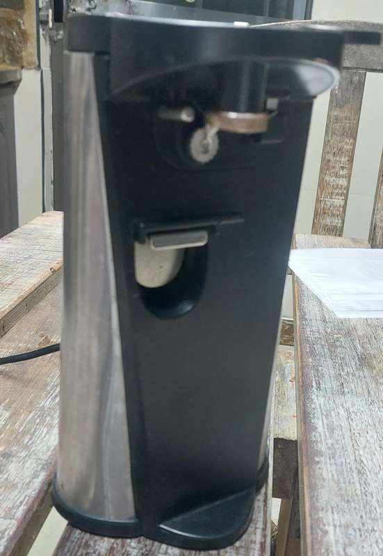 Russel Hobbs can opener and knife sharpener