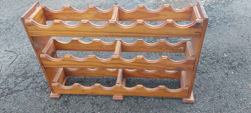 Rare stunning solid wood 18 bottle wine rack