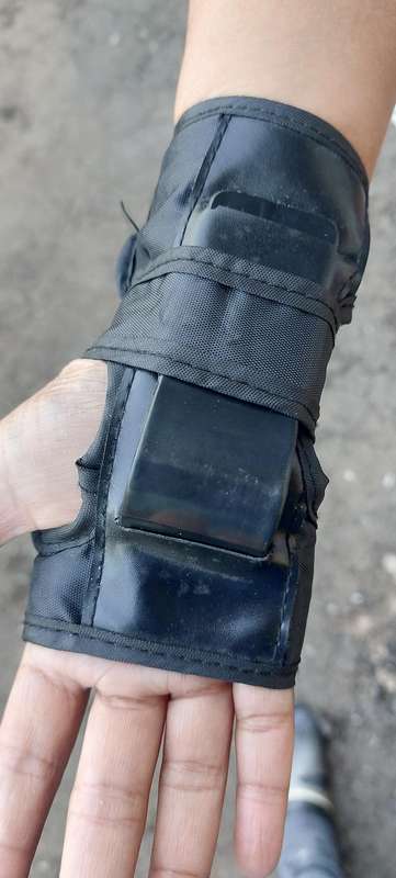 Knee, elbow and palm pads