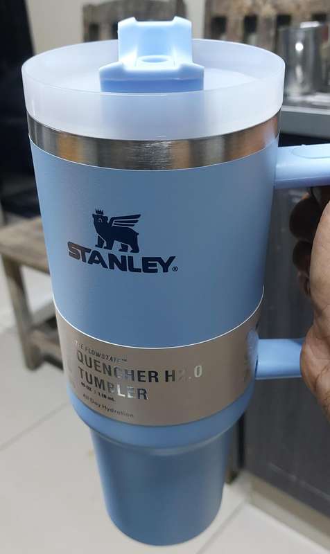 Stanley flowstate  quncher H2.0 insulated cup