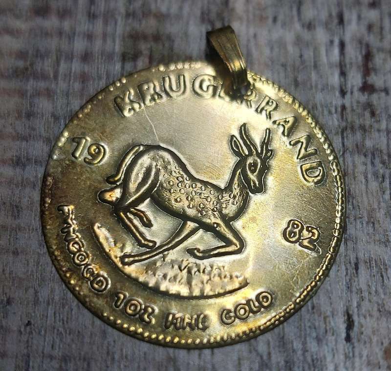 vintage pendant