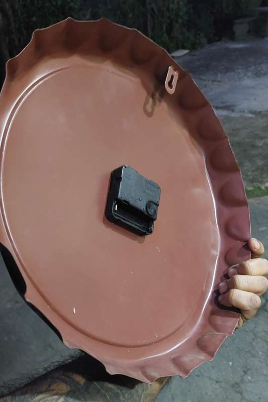 large vintage clock sold as not working