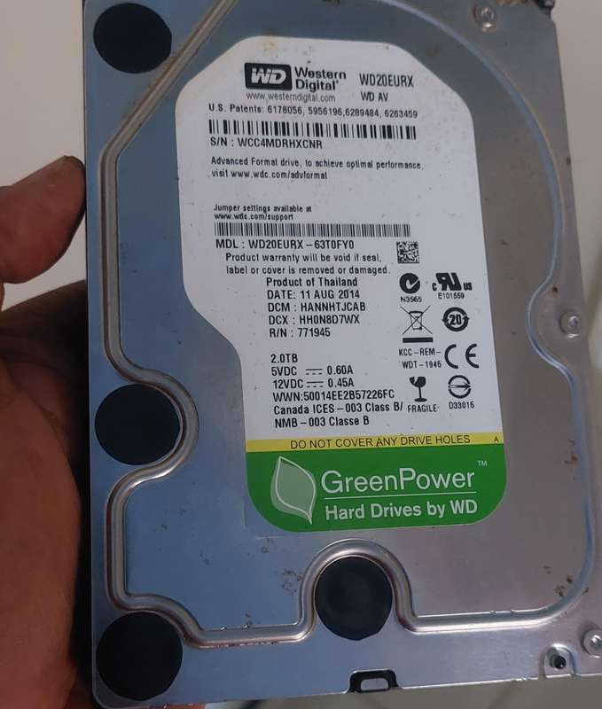 2 TB hard drive Western digital