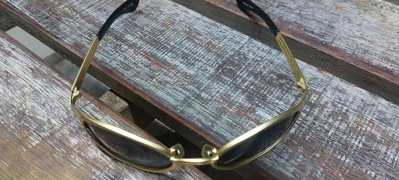 Vintage sunglasses never used