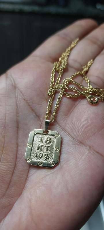 Gold plated nugget pendant and chain