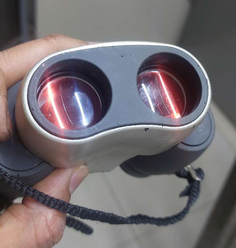 Awesome zoom binoculars