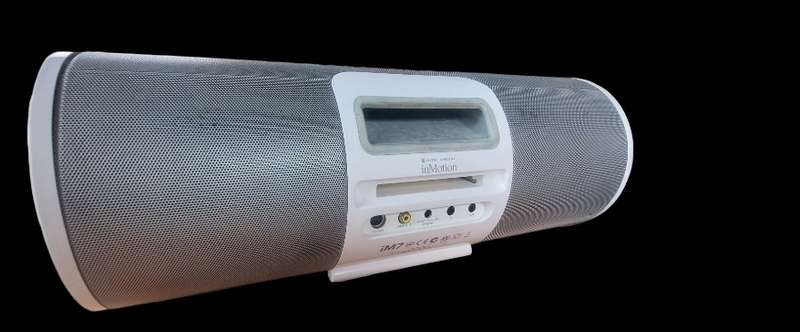 MADE BY JBL Altec Lansing inMotion iM7 SPEAKER WITH CARRY CASE