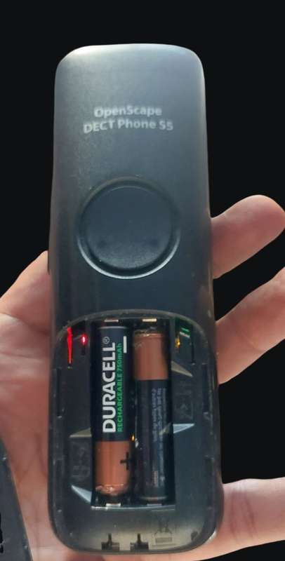 UNIFY OPENSCAPE DECT PHONE S5 WITH RECHARGEABLE BATTERY AND CHARGER