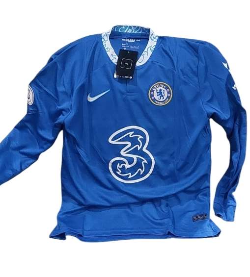 UNWANTED GIFT CHELSEA SOCCER JERSEY SIZE MEDIUM