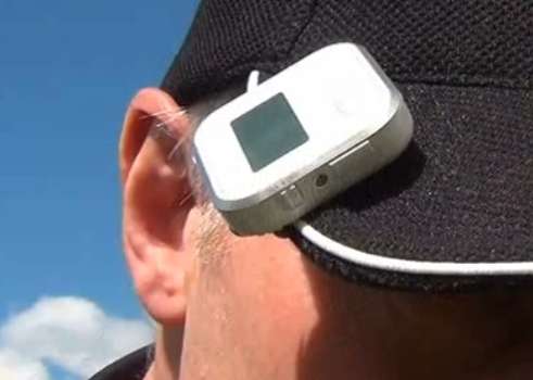 GOLF BUDDY VOICE  GPS RANGEFINDER BOXED  WITH ALL ASESSORIES WORKS PERFECTLY