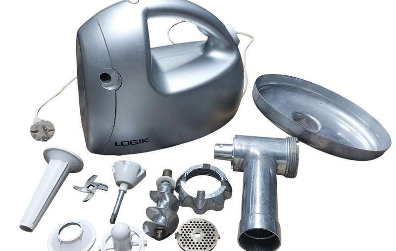 Mincer and sausage maker