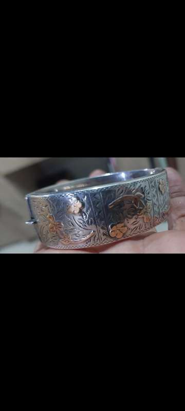 Solid silver cuff very heavy weight over 50g