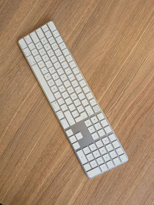 Apple Magic Keyboard with Touch ID and Numeric Keypad
