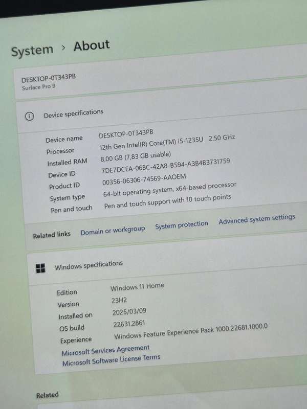 Microsoft Surface Pro 9 | 12th Gen Intel Core i5 | 8GB RAM | 256GB Storage