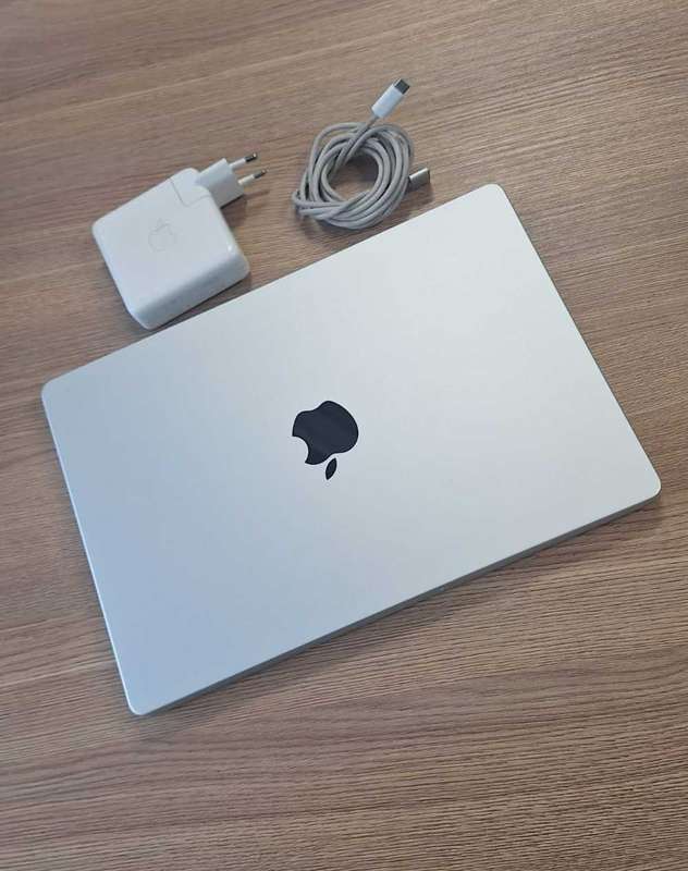 14-Inch MacBook Pro M3 Pro 18GB 1TB