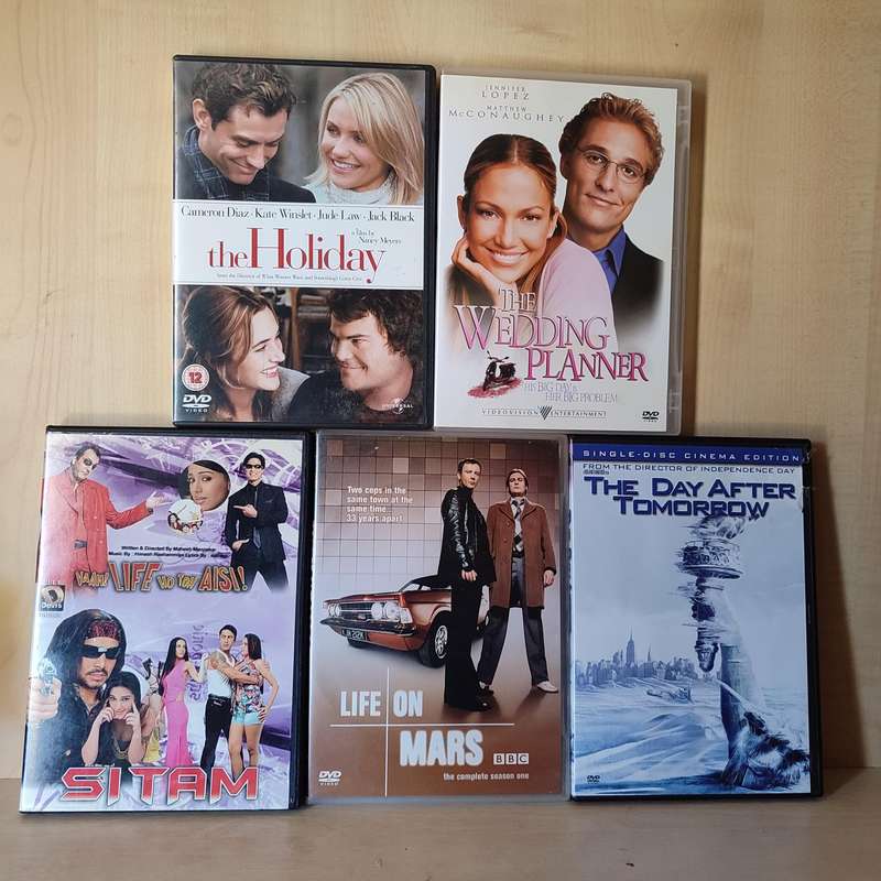 Dvd bundle