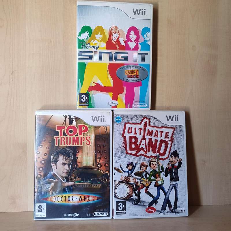 Wii game bundle